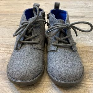 Brand New GAP Toddler Boy Dressy Shoes size 9